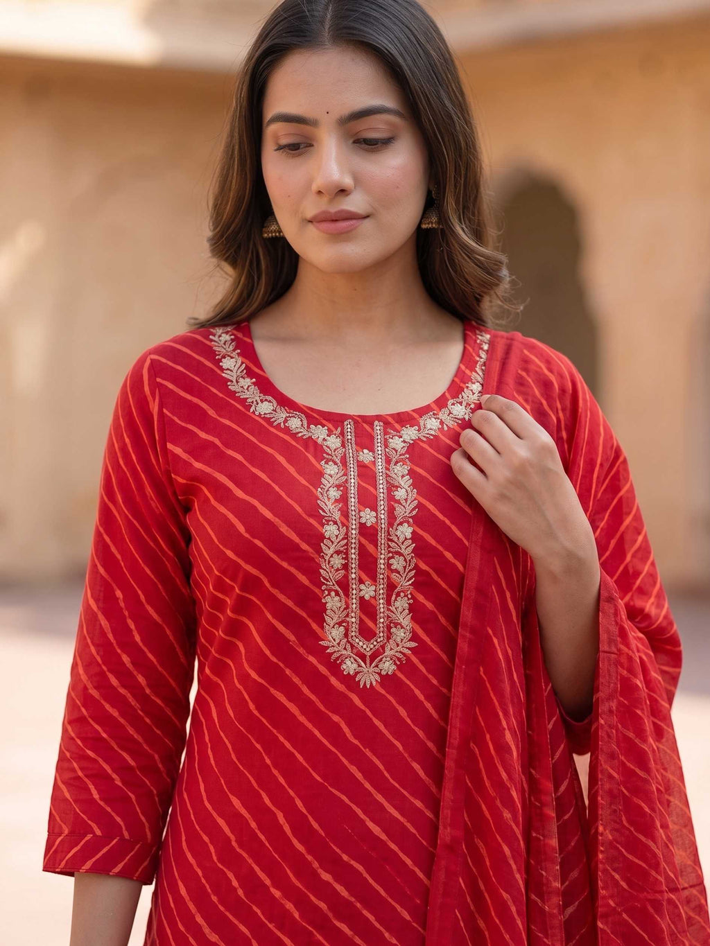 Laal Noor Kurti Set KST07