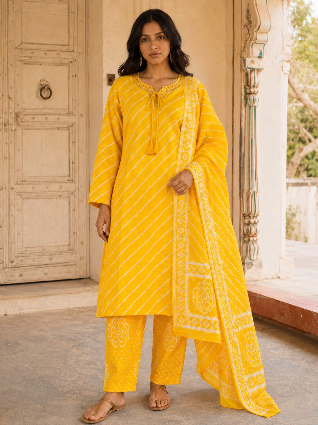 Sona Leher Leheriya Suit Set KST10